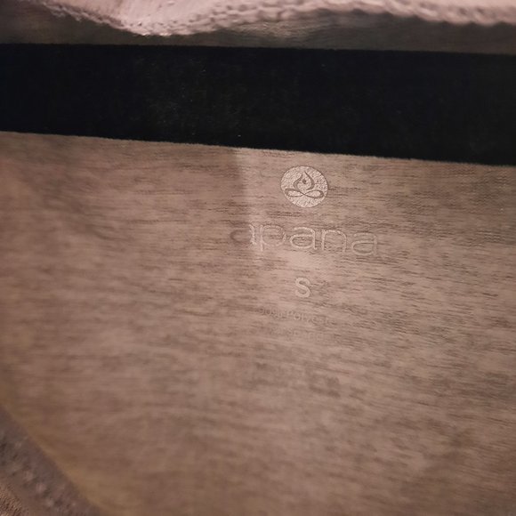 Heather Grey Apana Active Shirt - Picture 4 of 8